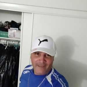 Meet your Posher, Rogelio